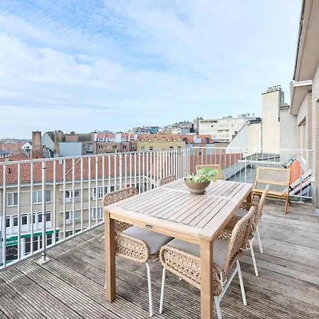 Penthouse Met Garage Lejlighed *