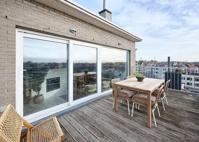 Penthouse Met Garage * 奥斯滕德